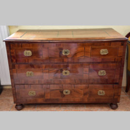 Kommode, 3ladig, um 1780